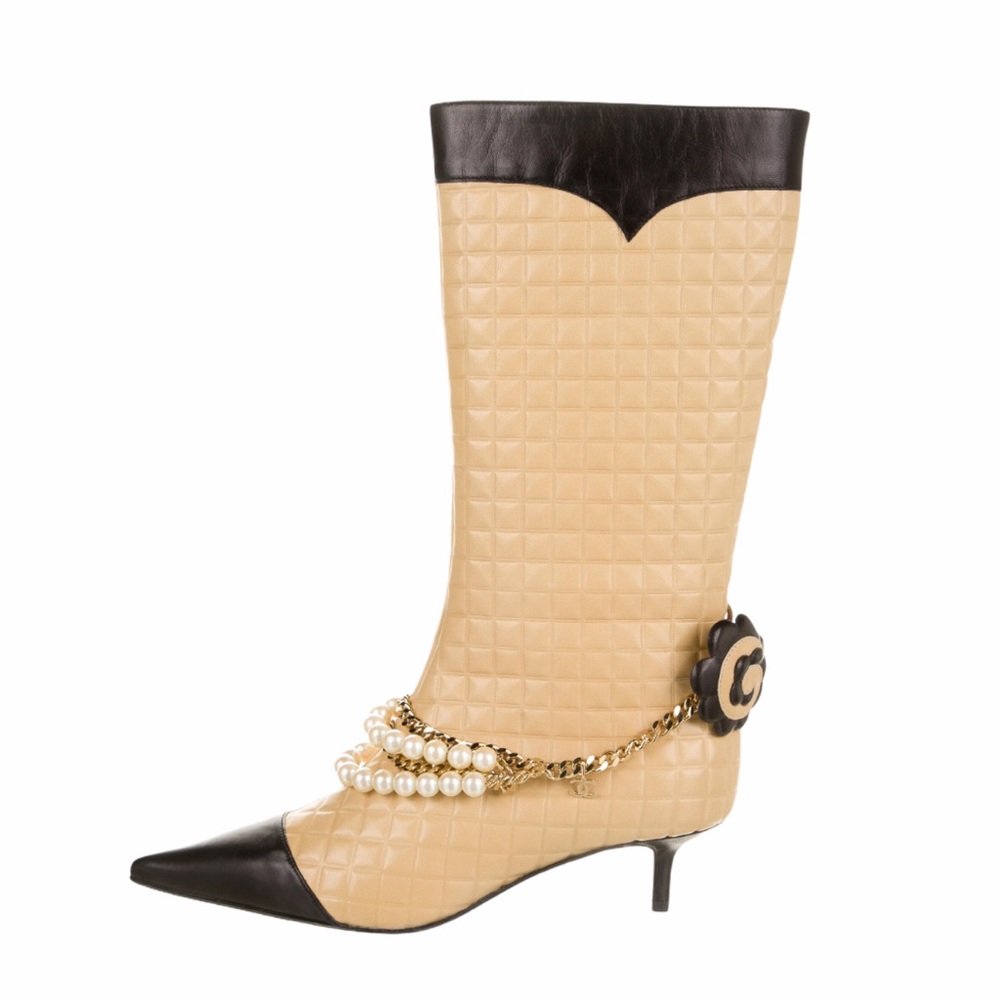 Chanel Camellia Quilted Faux Pearls Boots - Picture 2 of 15